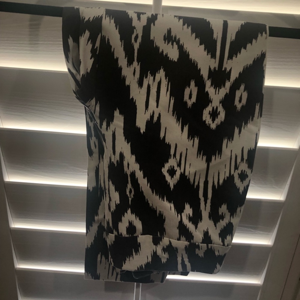 SO slimming crops by Chico’s size 0